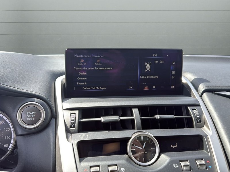 Lexus NX Vehicle Full-screen Gallery Image 13