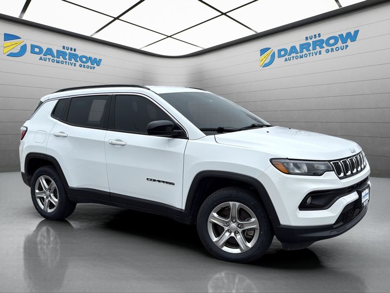 Jeep Compass Vehicle Full-screen Gallery Image 7