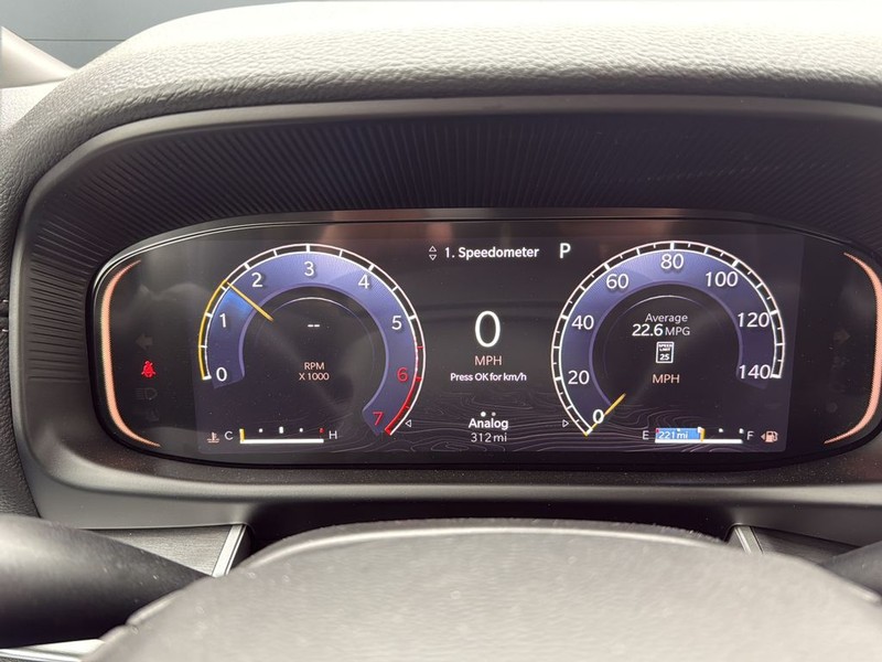 Jeep Grand Wagoneer Vehicle Full-screen Gallery Image 13