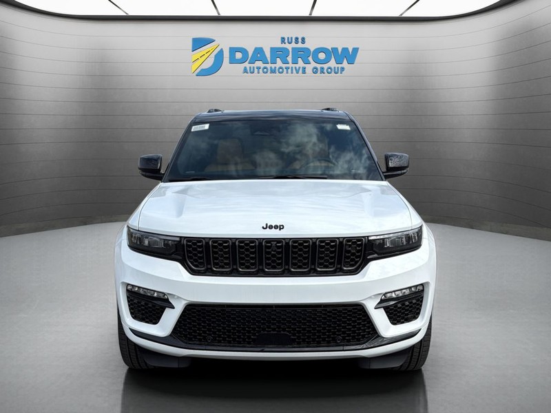 Jeep Grand Cherokee Vehicle Full-screen Gallery Image 8