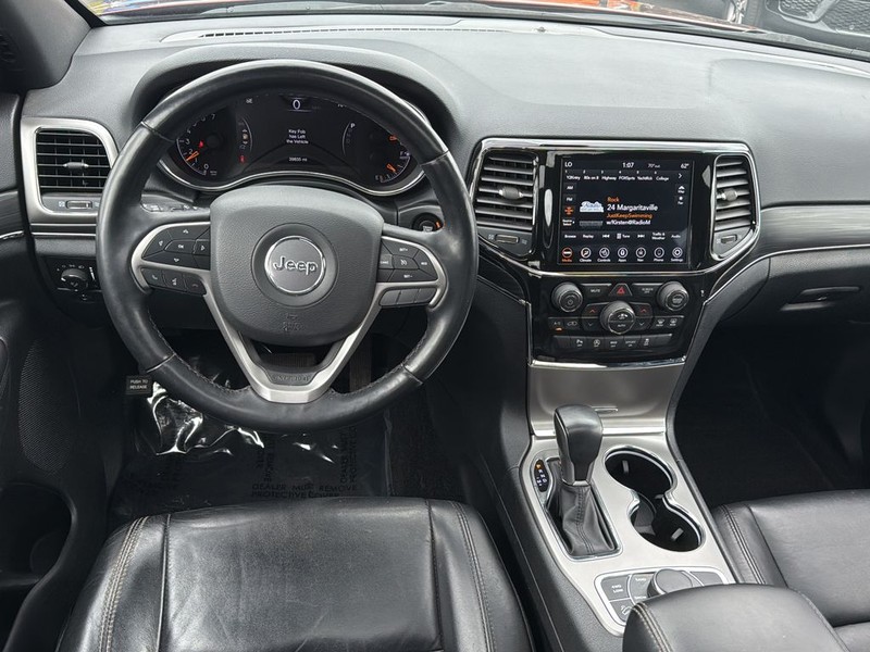 Jeep Grand Cherokee WK Vehicle Full-screen Gallery Image 12