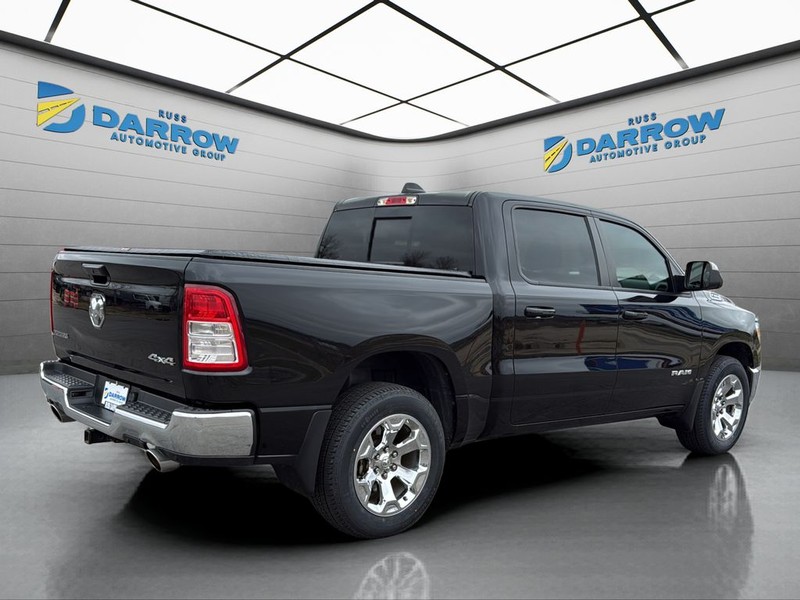 Ram 1500 Vehicle Full-screen Gallery Image 5
