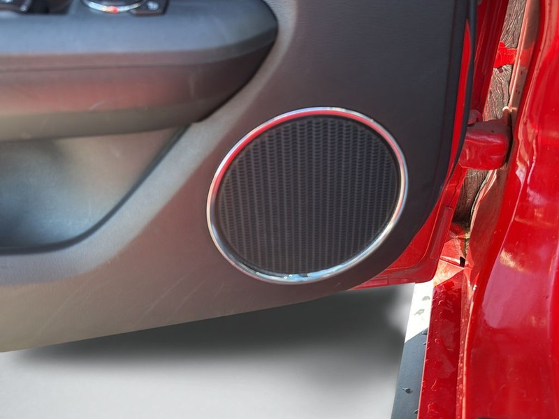 Ford Mustang Vehicle Full-screen Gallery Image 30