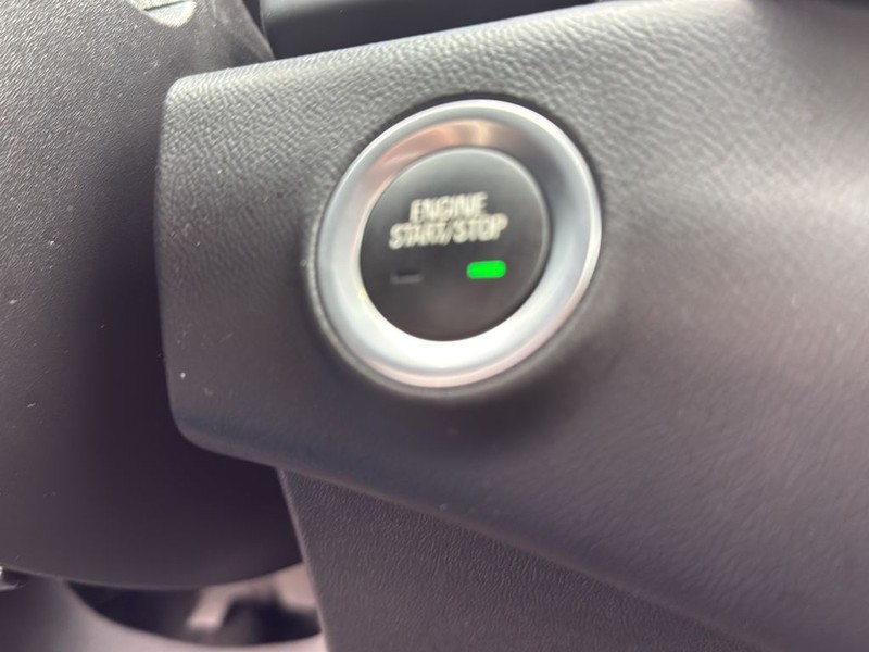 GMC Terrain Vehicle Full-screen Gallery Image 20