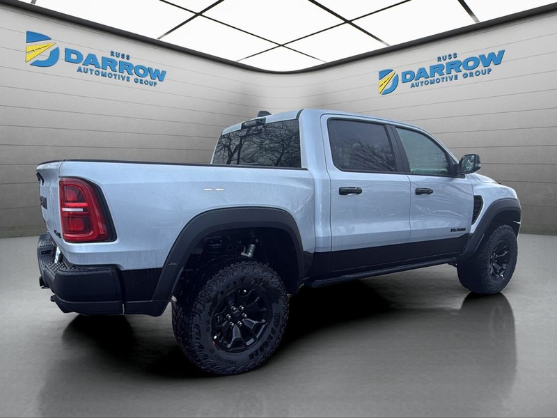 Ram 1500 Vehicle Full-screen Gallery Image 5