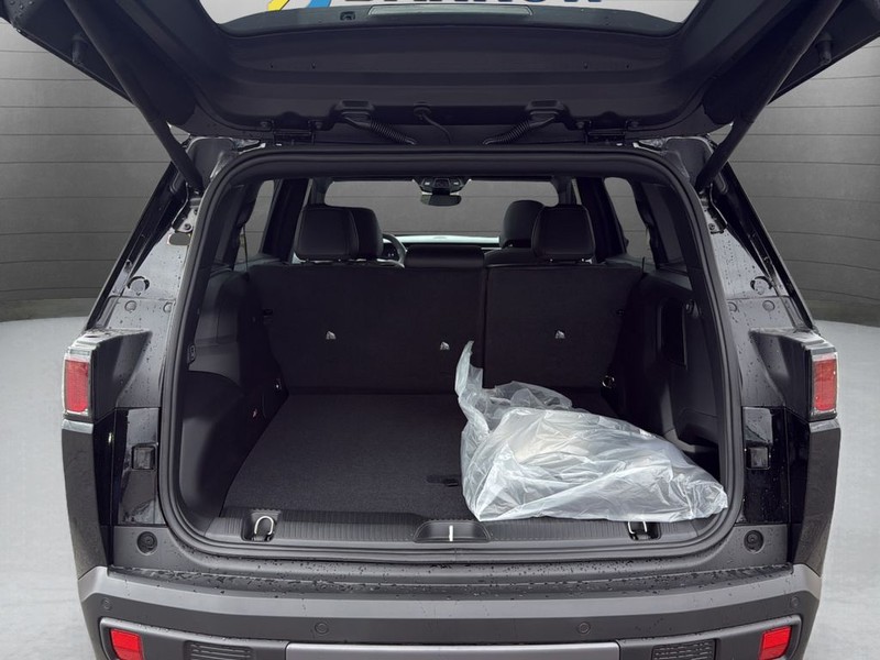Jeep Cherokee Vehicle Full-screen Gallery Image 26