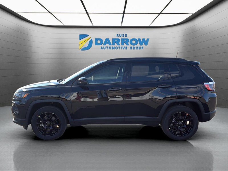 Jeep Compass Vehicle Full-screen Gallery Image 2