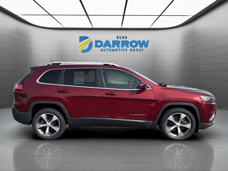 Jeep Cherokee Vehicle Full-screen Gallery Image 6