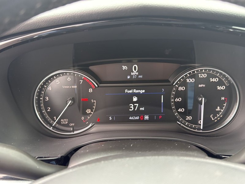 Cadillac XT6 Vehicle Full-screen Gallery Image 13