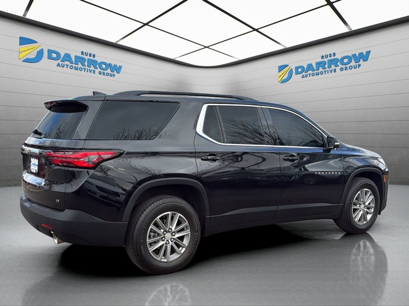 Chevrolet Traverse Vehicle Full-screen Gallery Image 5