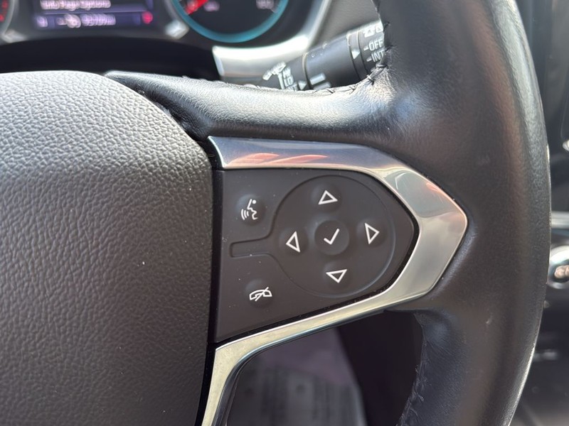 Chevrolet Traverse Vehicle Full-screen Gallery Image 10