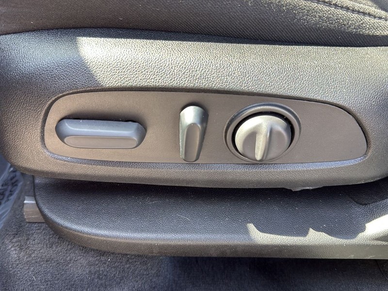 Chevrolet Traverse Vehicle Full-screen Gallery Image 25