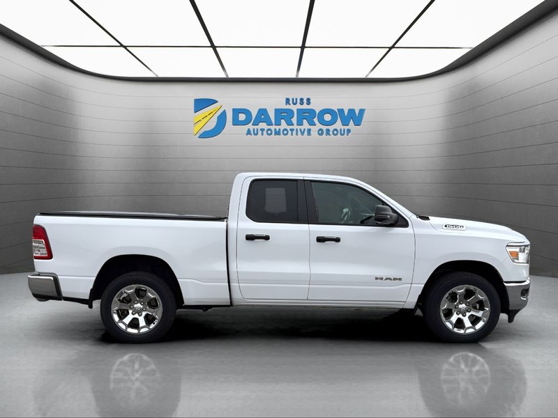 Ram 1500 Vehicle Full-screen Gallery Image 6