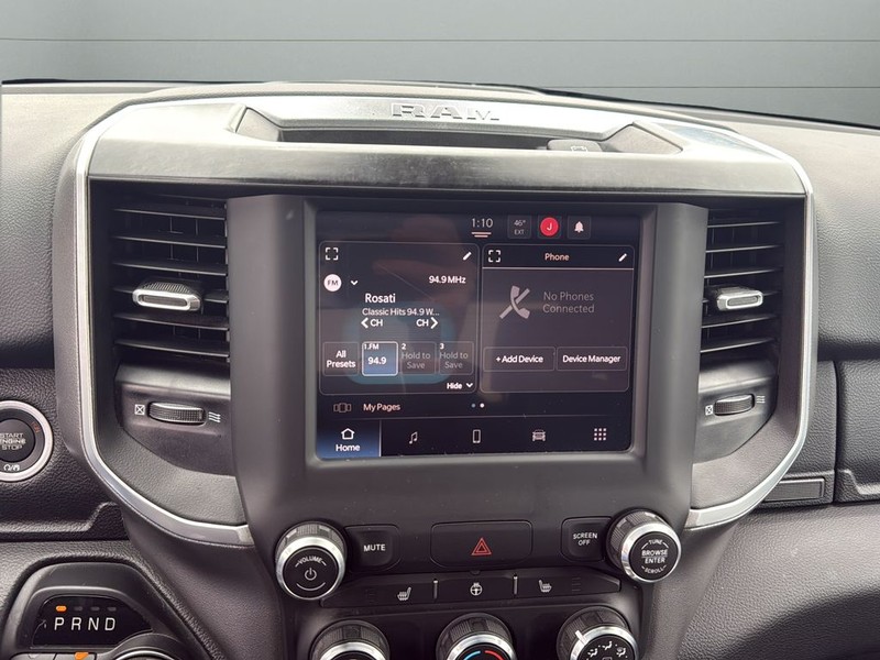 Ram 1500 Vehicle Full-screen Gallery Image 21