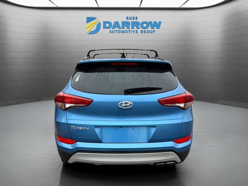 Hyundai Tucson Vehicle Full-screen Gallery Image 4