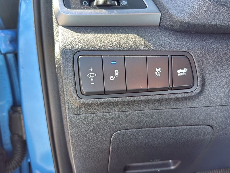 Hyundai Tucson Vehicle Full-screen Gallery Image 19