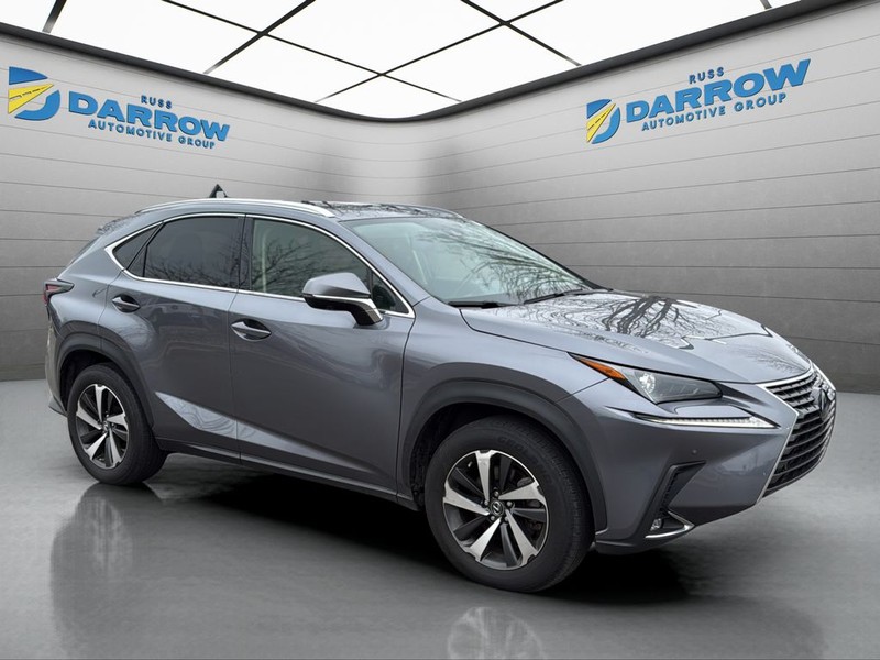 Lexus NX Vehicle Full-screen Gallery Image 7