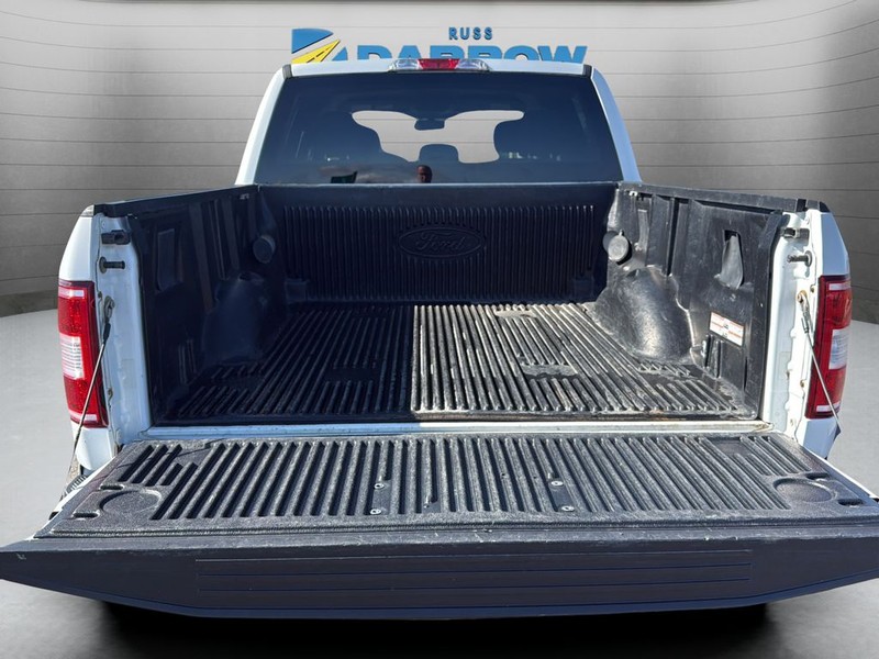 Ford F-150 Vehicle Full-screen Gallery Image 22