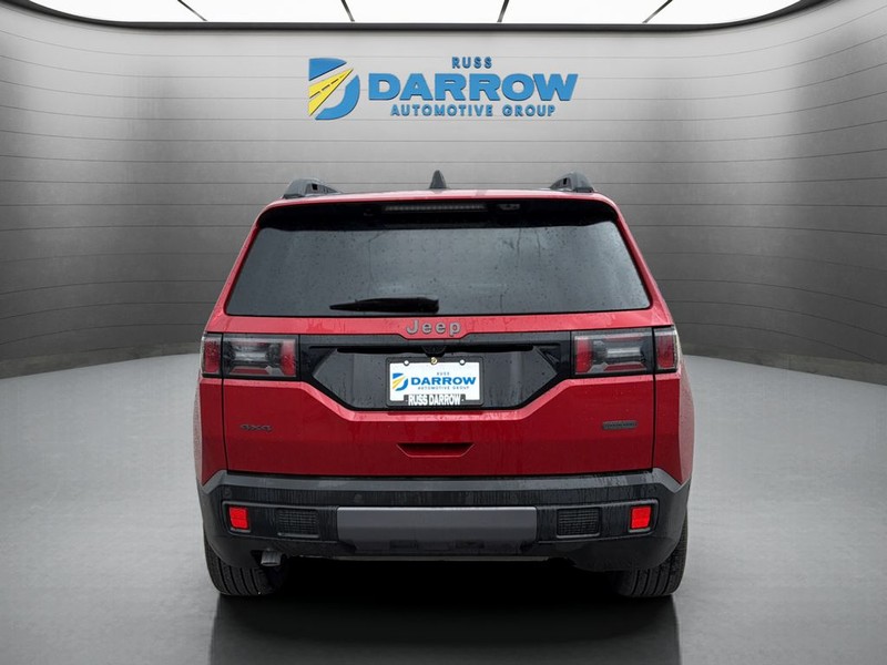 Jeep Cherokee Vehicle Full-screen Gallery Image 4