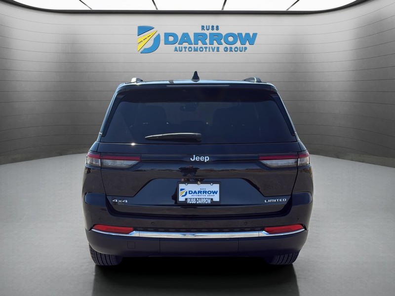 Jeep Grand Cherokee Vehicle Full-screen Gallery Image 04