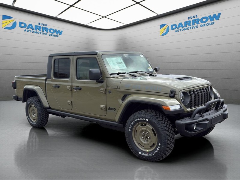 Jeep Gladiator Vehicle Full-screen Gallery Image 7