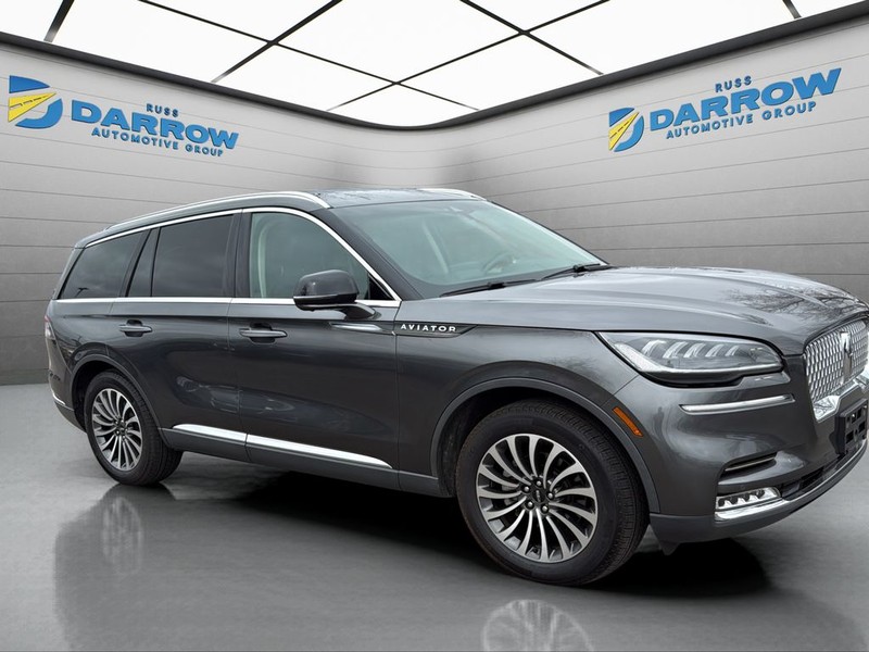 Lincoln Aviator Vehicle Full-screen Gallery Image 7