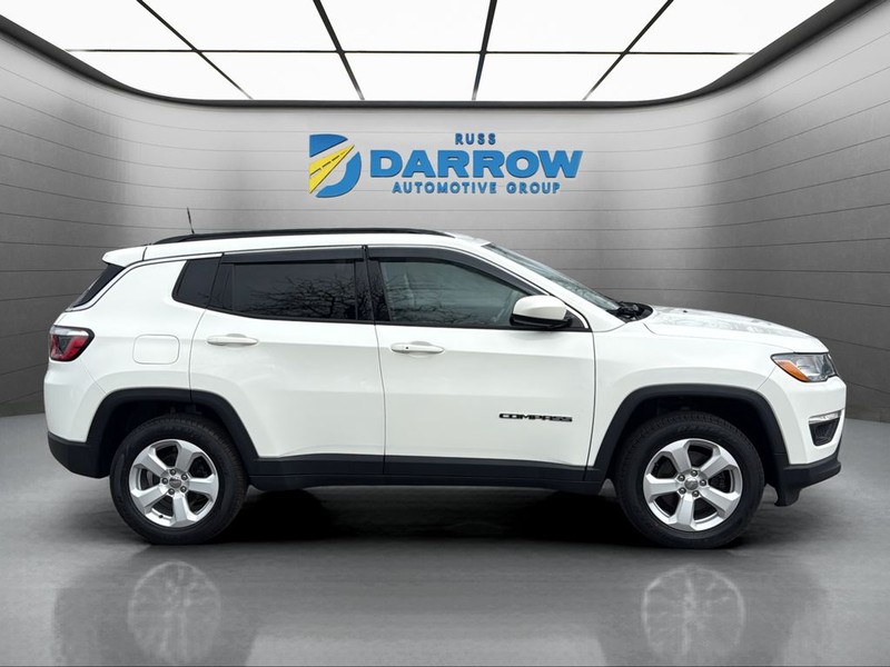 Jeep Compass Vehicle Full-screen Gallery Image 6