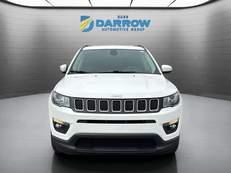 Jeep Compass Vehicle Full-screen Gallery Image 8