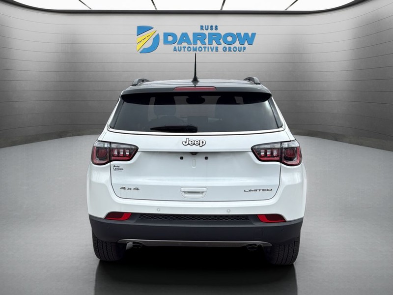 Jeep Compass Vehicle Full-screen Gallery Image 4