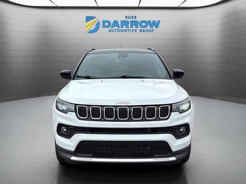 Jeep Compass Vehicle Full-screen Gallery Image 8