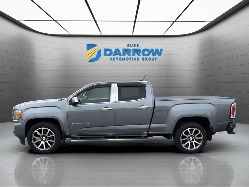 GMC Canyon Vehicle Full-screen Gallery Image 2