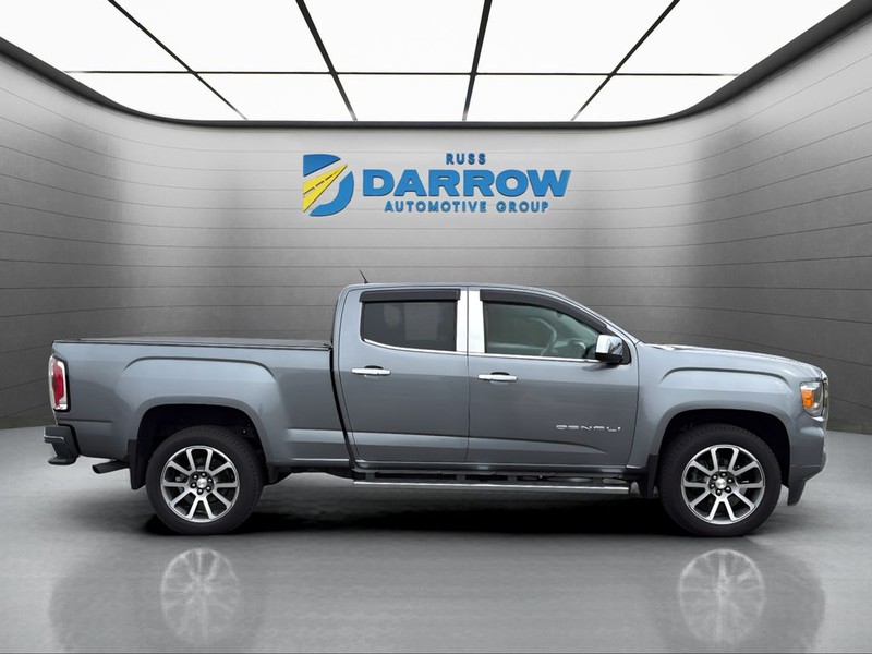 GMC Canyon Vehicle Full-screen Gallery Image 6
