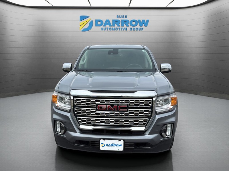GMC Canyon Vehicle Full-screen Gallery Image 8