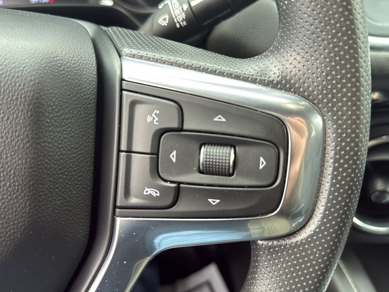 Chevrolet Blazer Vehicle Full-screen Gallery Image 10