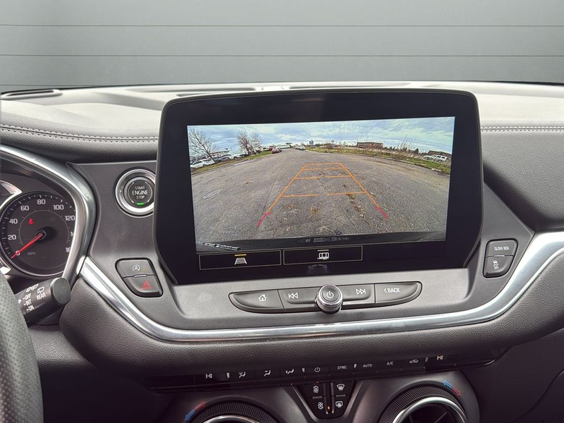 Chevrolet Blazer Vehicle Full-screen Gallery Image 23