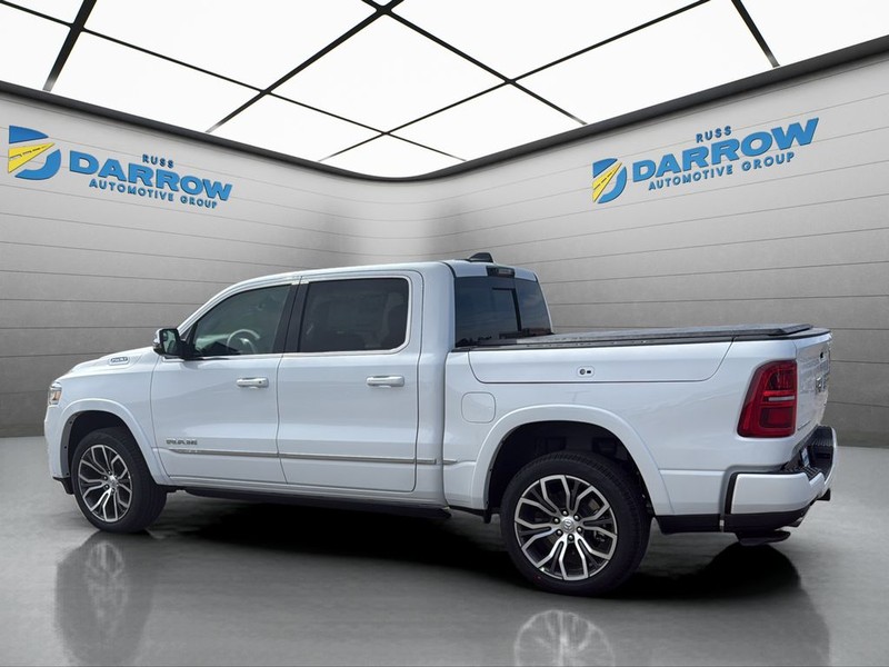 Ram 1500 Vehicle Full-screen Gallery Image 3