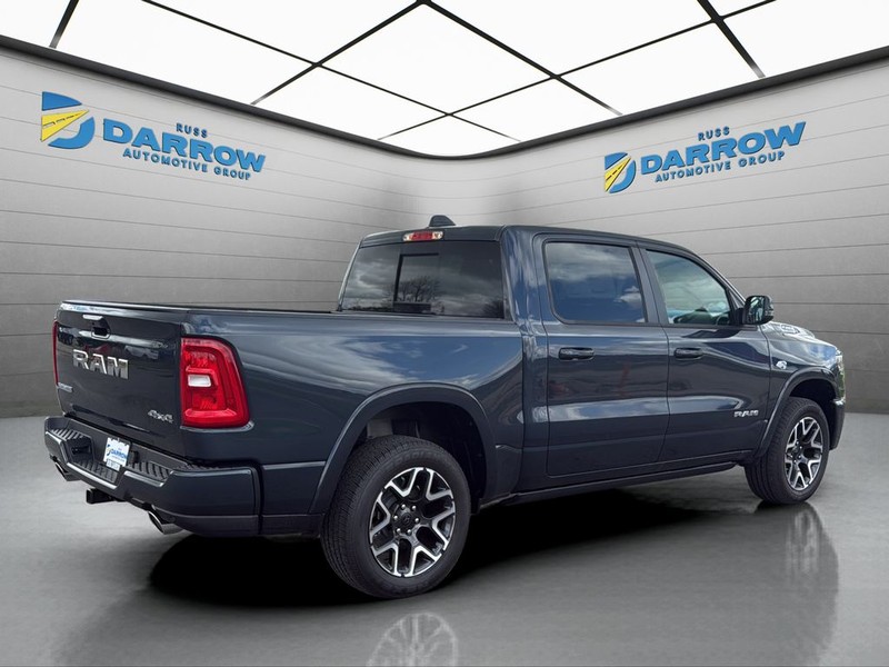Ram 1500 Vehicle Full-screen Gallery Image 5