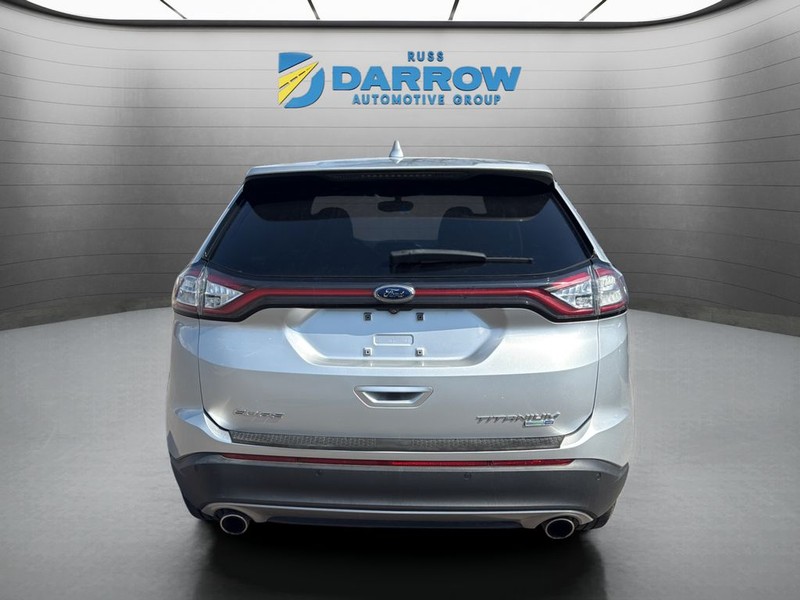 Ford Edge Vehicle Full-screen Gallery Image 4