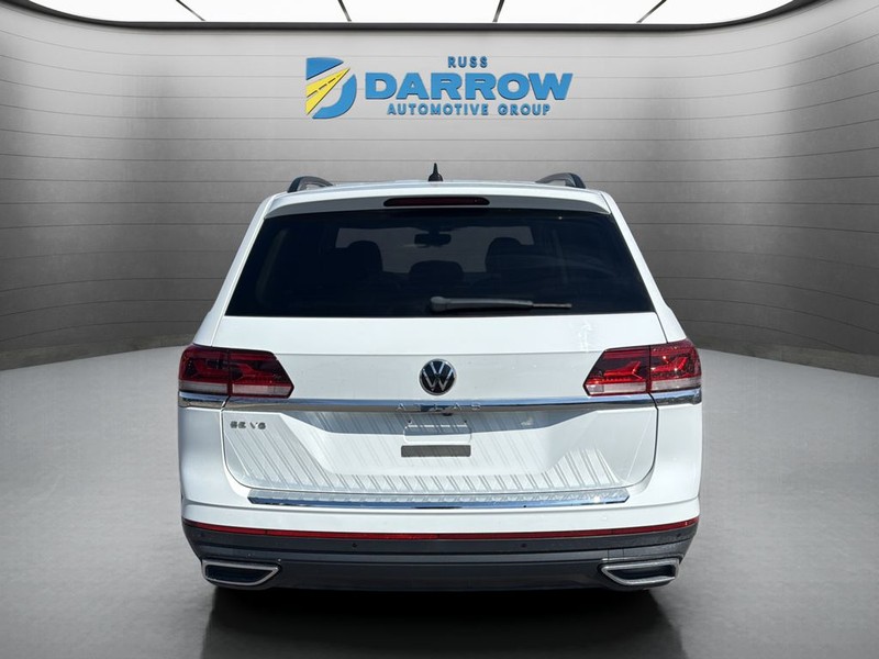 Volkswagen Atlas Vehicle Full-screen Gallery Image 4