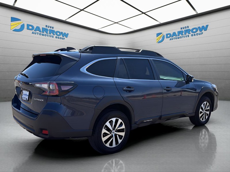 Subaru Outback Vehicle Full-screen Gallery Image 5
