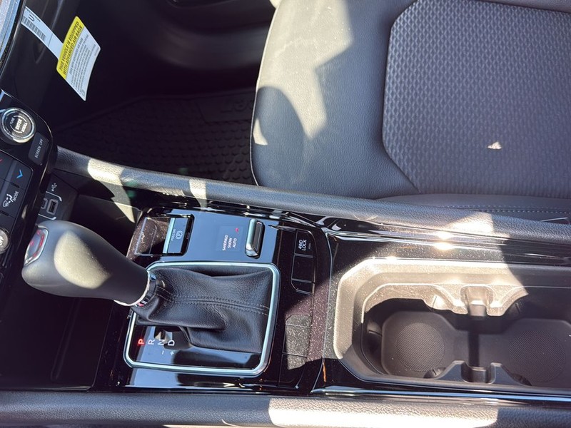 Jeep Compass Vehicle Full-screen Gallery Image 21