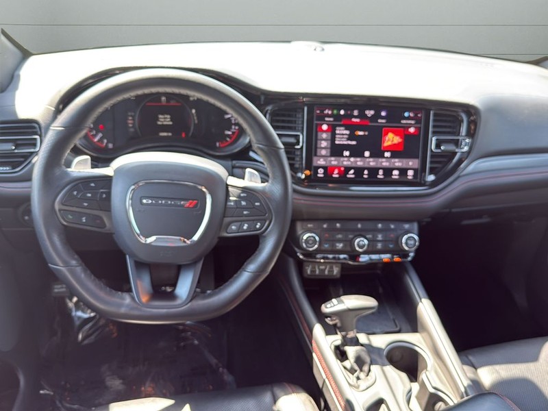 Dodge Durango Vehicle Full-screen Gallery Image 12