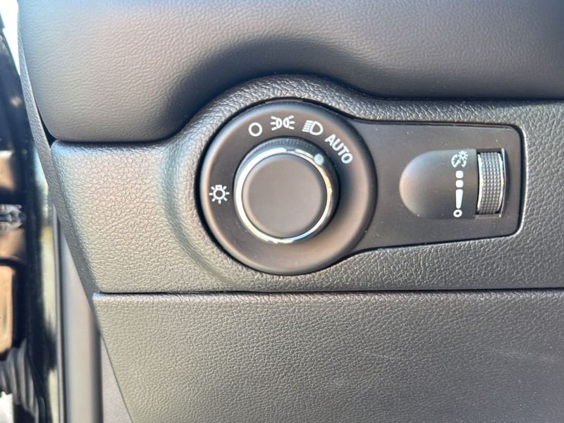 Dodge Durango Vehicle Full-screen Gallery Image 19