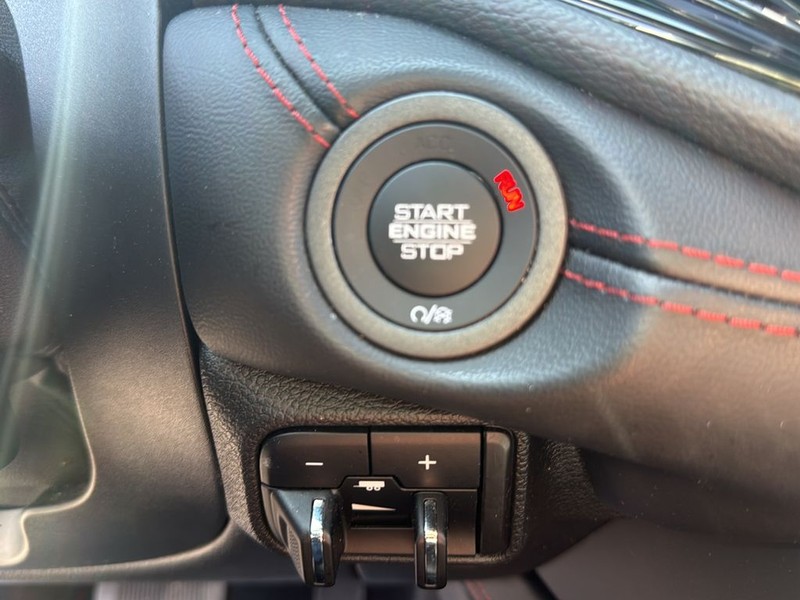 Dodge Durango Vehicle Full-screen Gallery Image 21