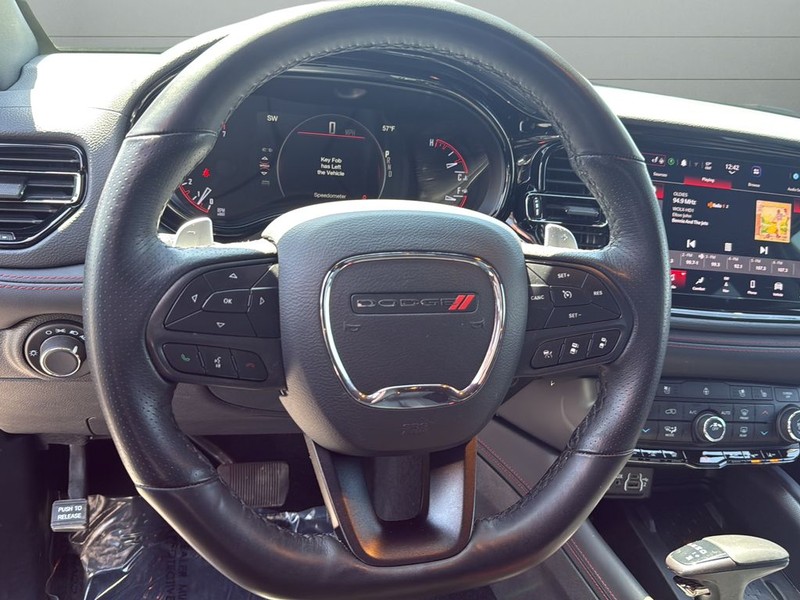 Dodge Durango Vehicle Full-screen Gallery Image 28