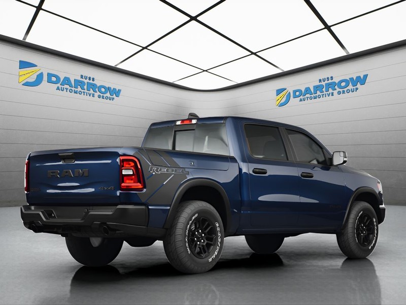 Ram 1500 Vehicle Full-screen Gallery Image 3