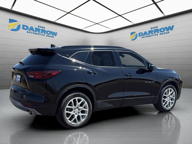 Chevrolet Blazer Vehicle Full-screen Gallery Image 6