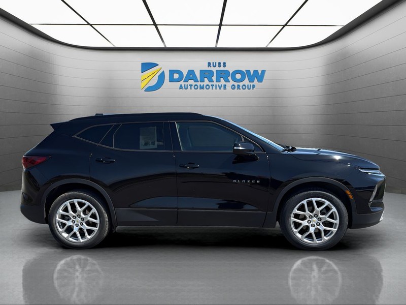 Chevrolet Blazer Vehicle Full-screen Gallery Image 7