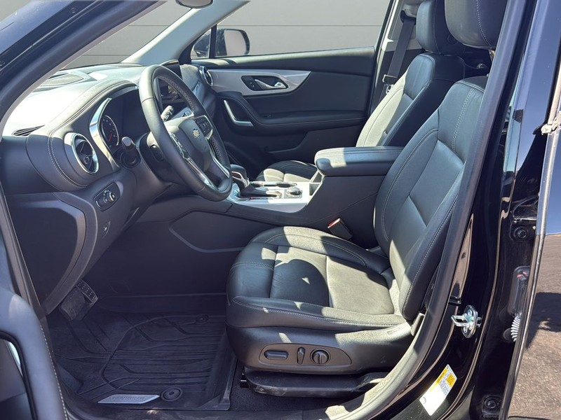 Chevrolet Blazer Vehicle Full-screen Gallery Image 10