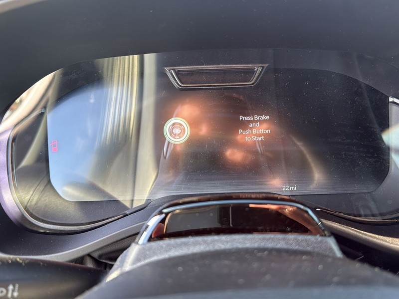 Ram 1500 Vehicle Full-screen Gallery Image 13